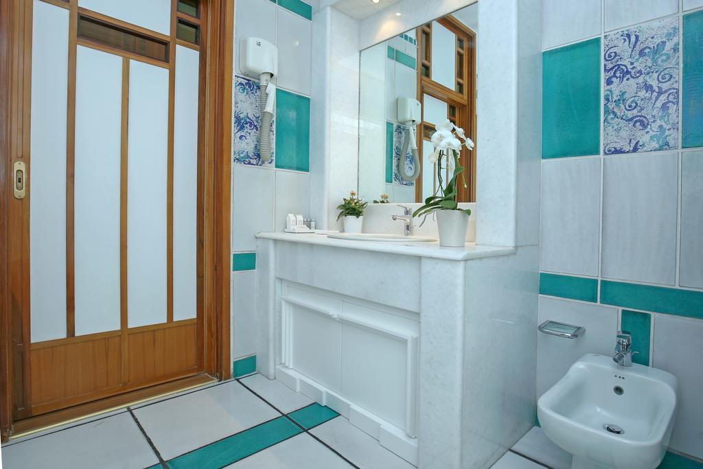 Starhost - Golden Apartments Salerno Luaran gambar