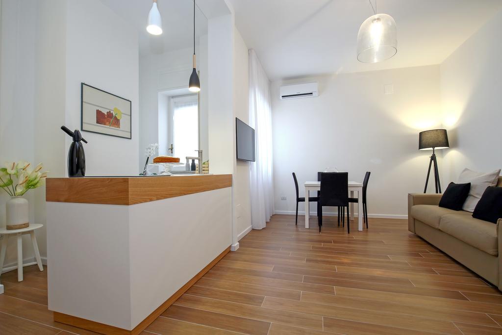 Starhost - Golden Apartments Salerno Luaran gambar