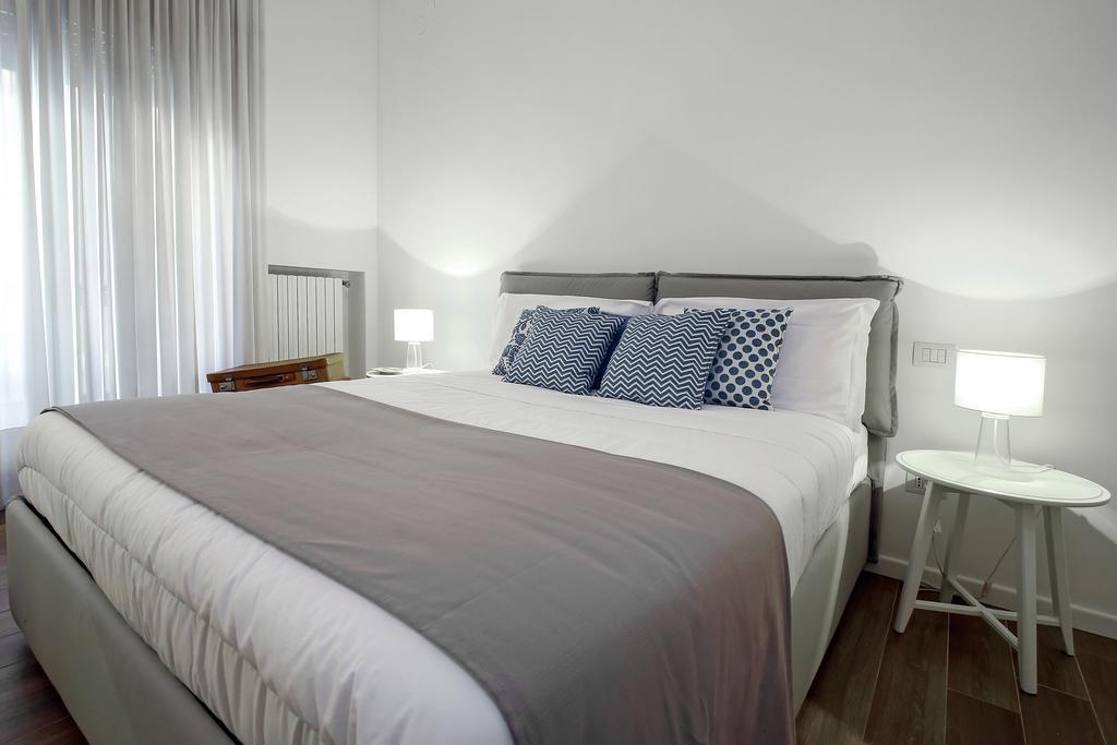 Starhost - Golden Apartments Salerno Luaran gambar